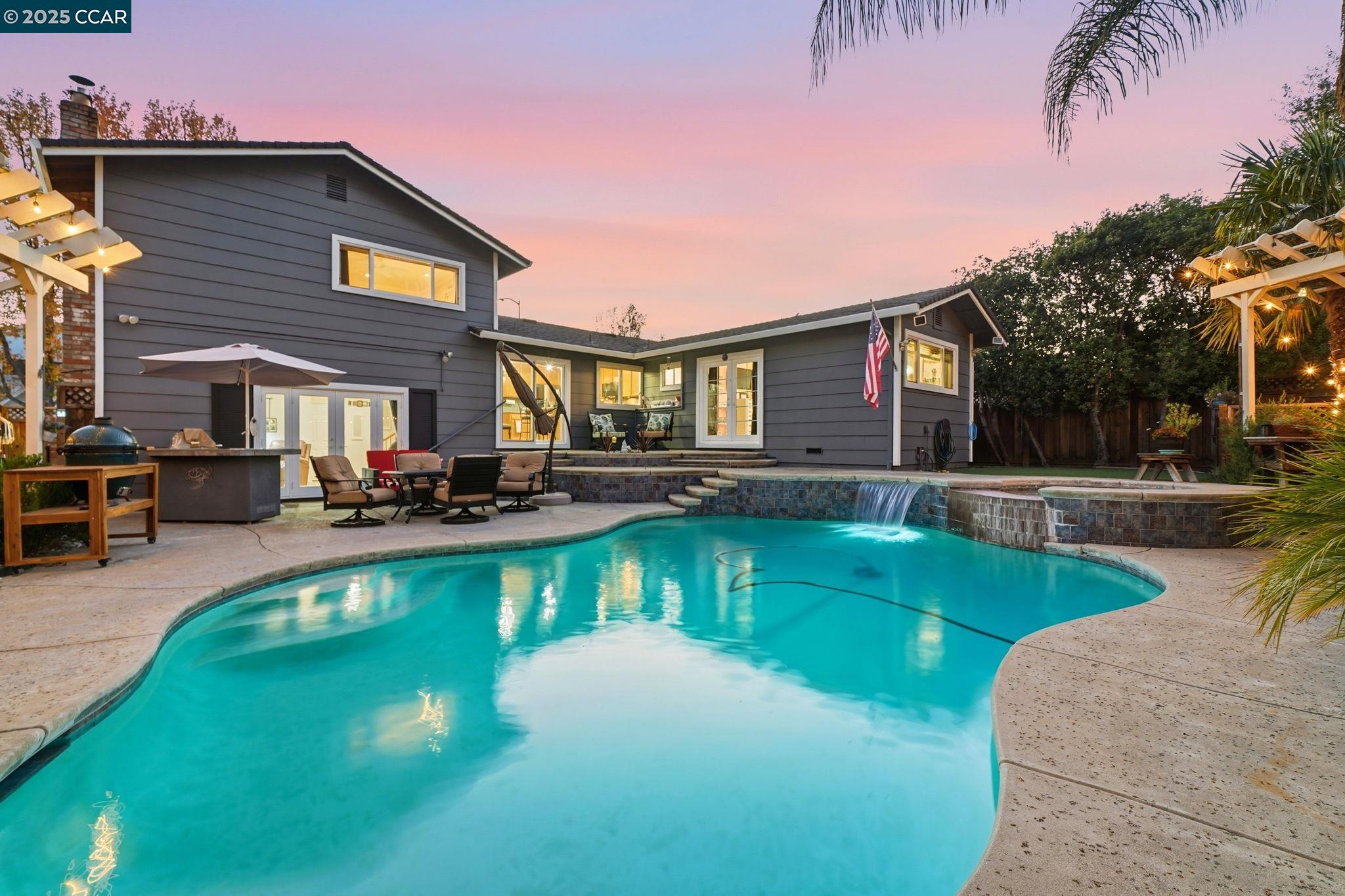 Detail Gallery Image 50 of 57 For 7519 Driftwood Way, Pleasanton,  CA 94588 - 4 Beds | 3/1 Baths