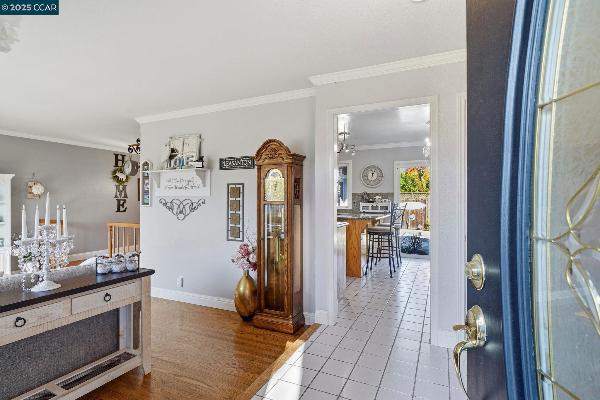 Detail Gallery Image 7 of 57 For 7519 Driftwood Way, Pleasanton,  CA 94588 - 4 Beds | 3/1 Baths