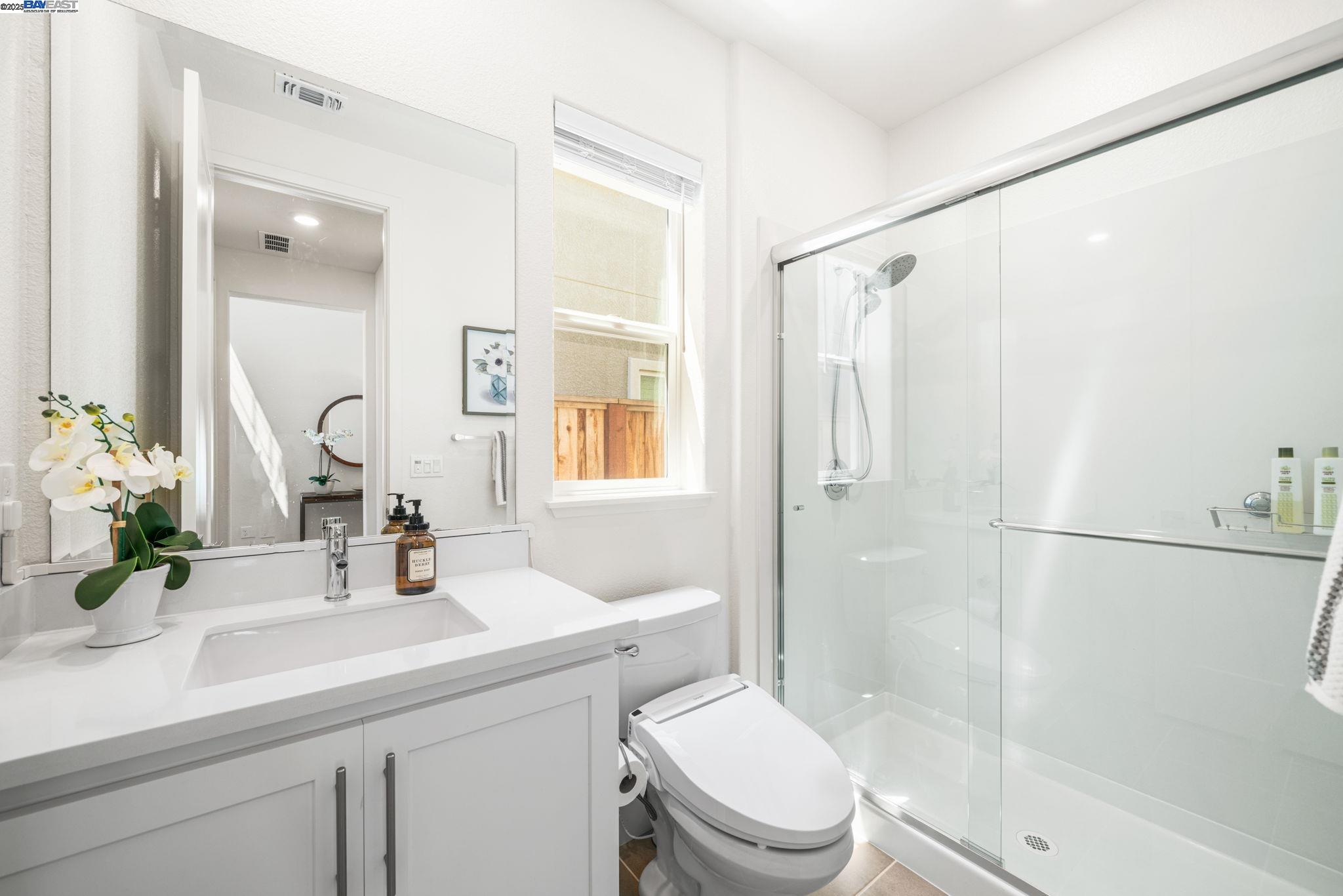 Detail Gallery Image 22 of 54 For 2552 Veneto Ct, San Ramon,  CA 94583 - 4 Beds | 3 Baths