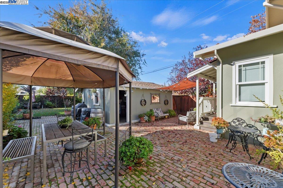 Detail Gallery Image 25 of 34 For 905 S Livermore Ave, Livermore,  CA 94550 - 2 Beds | 1 Baths