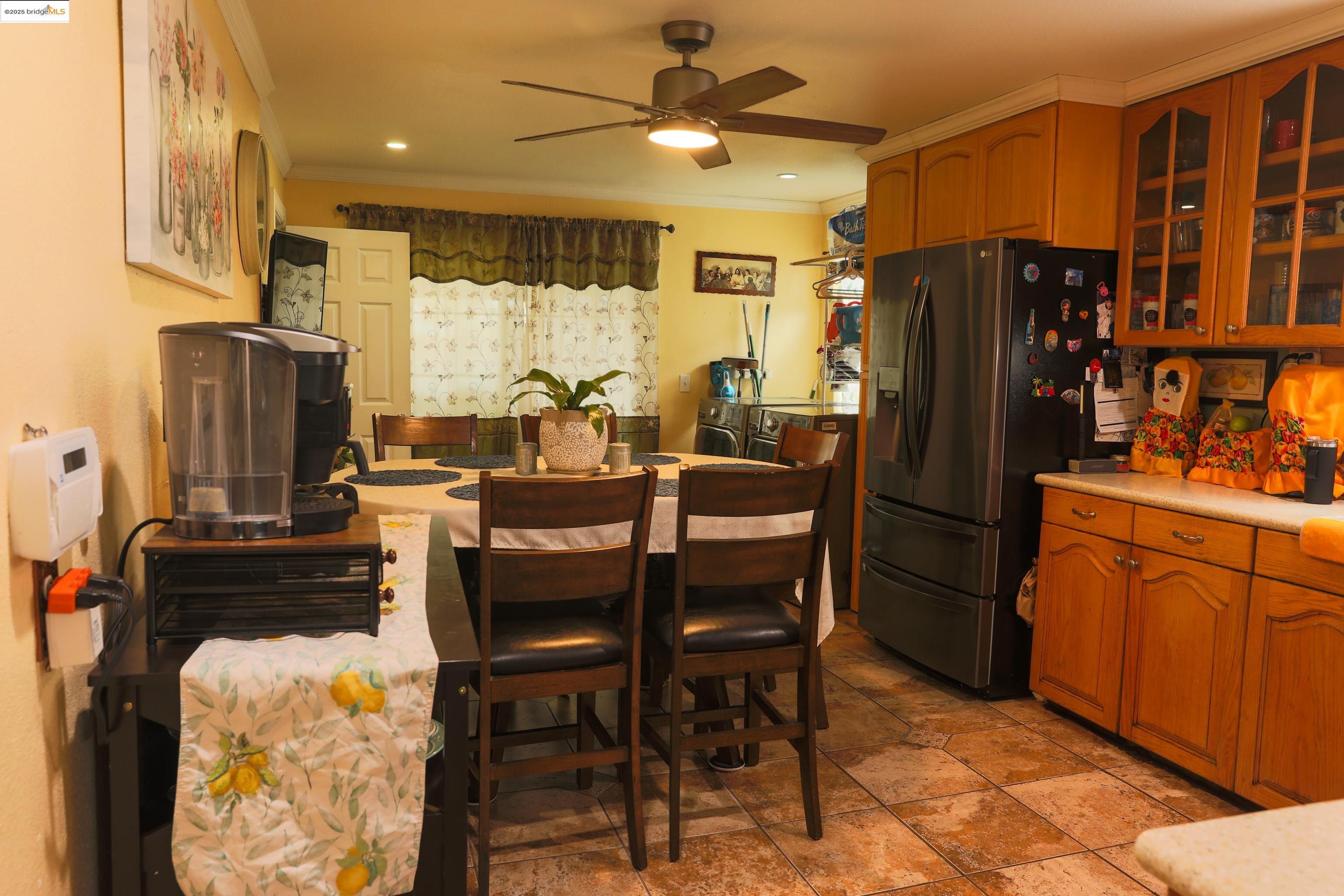 Detail Gallery Image 17 of 34 For 27777 E 12th St, Hayward,  CA 94544 - 3 Beds | 2 Baths