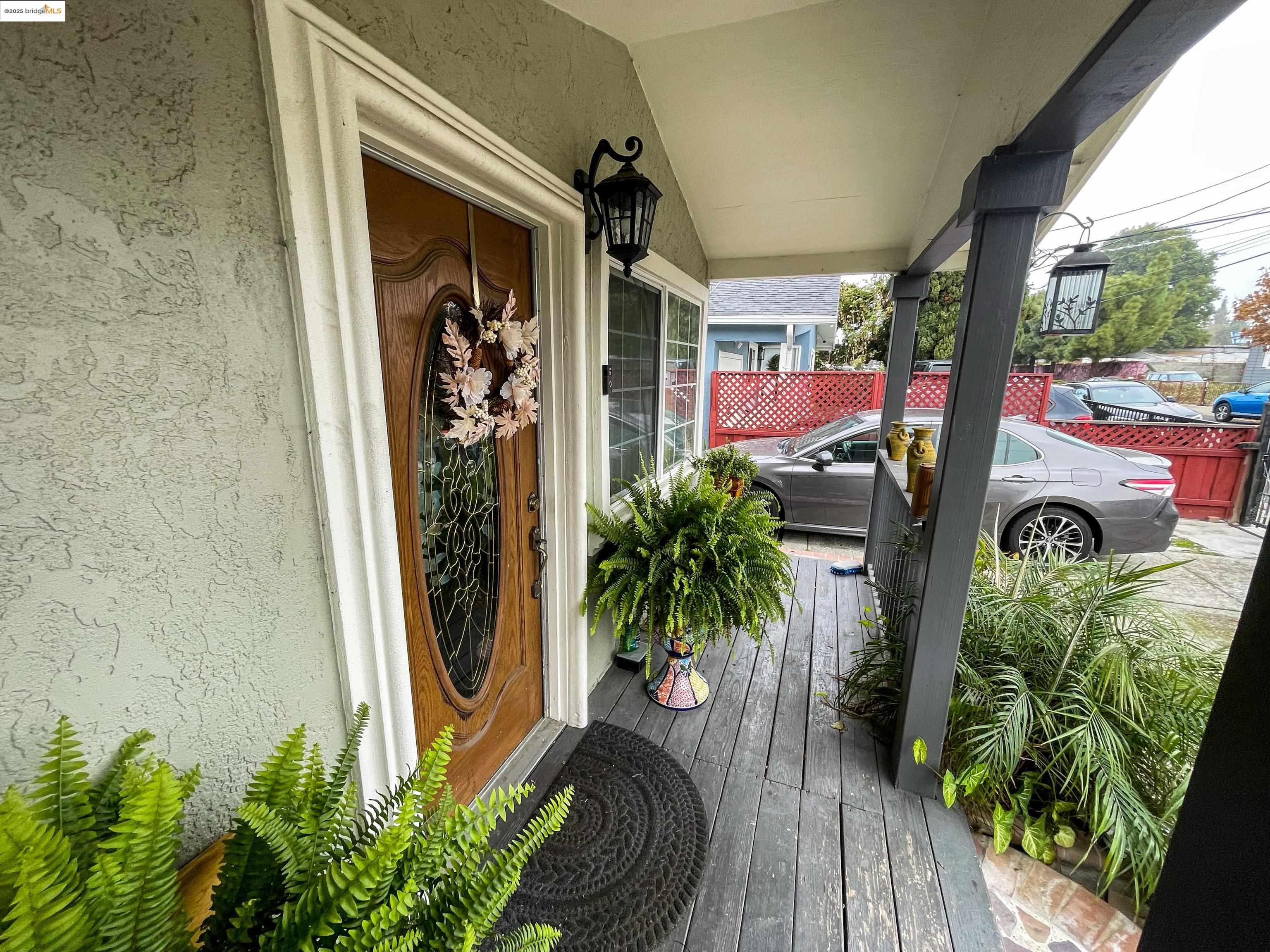 Detail Gallery Image 8 of 34 For 27777 E 12th St, Hayward,  CA 94544 - 3 Beds | 2 Baths