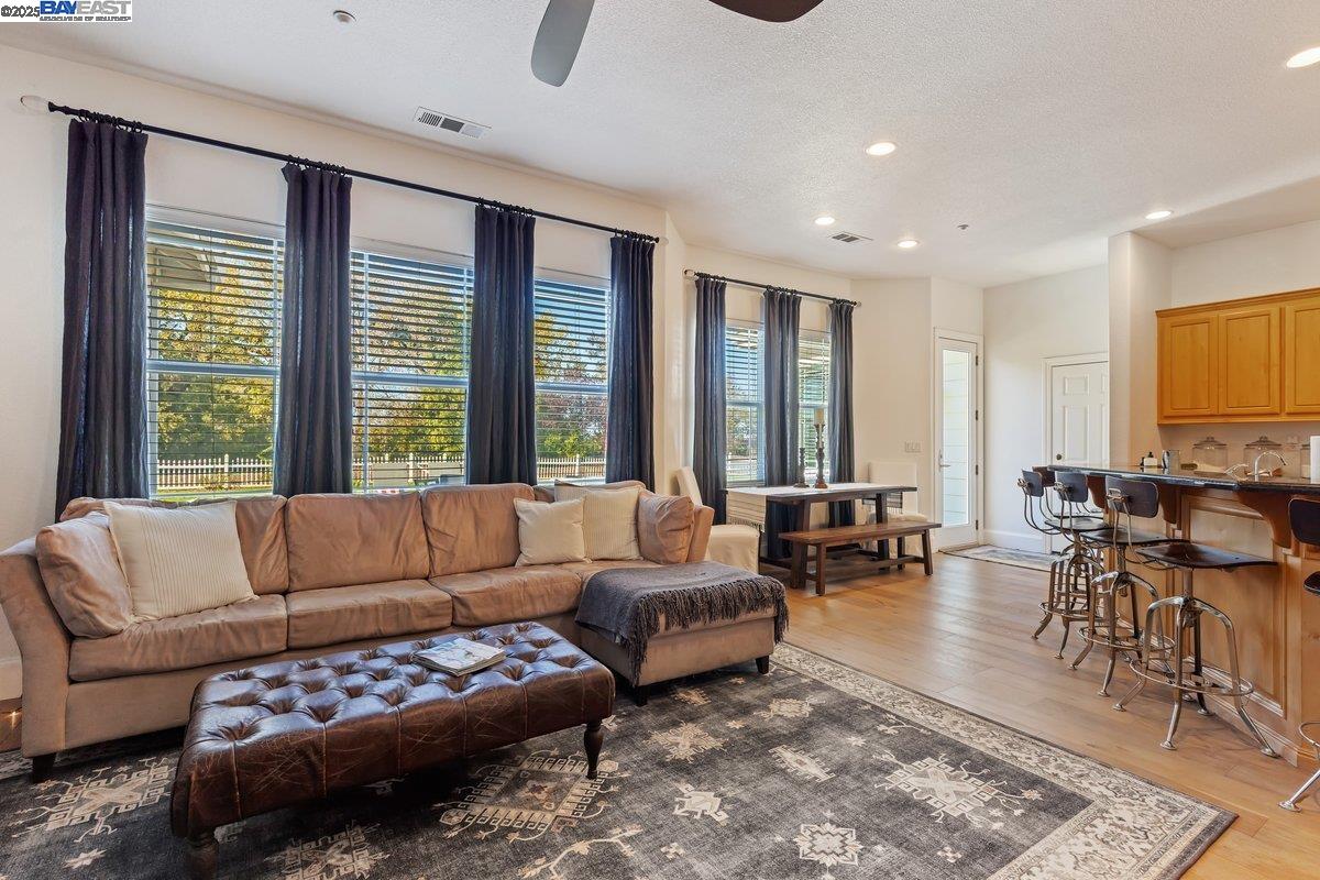 Detail Gallery Image 22 of 59 For 3335 Kellogg Creek Rd, Brentwood,  CA 94514 - 5 Beds | 4 Baths