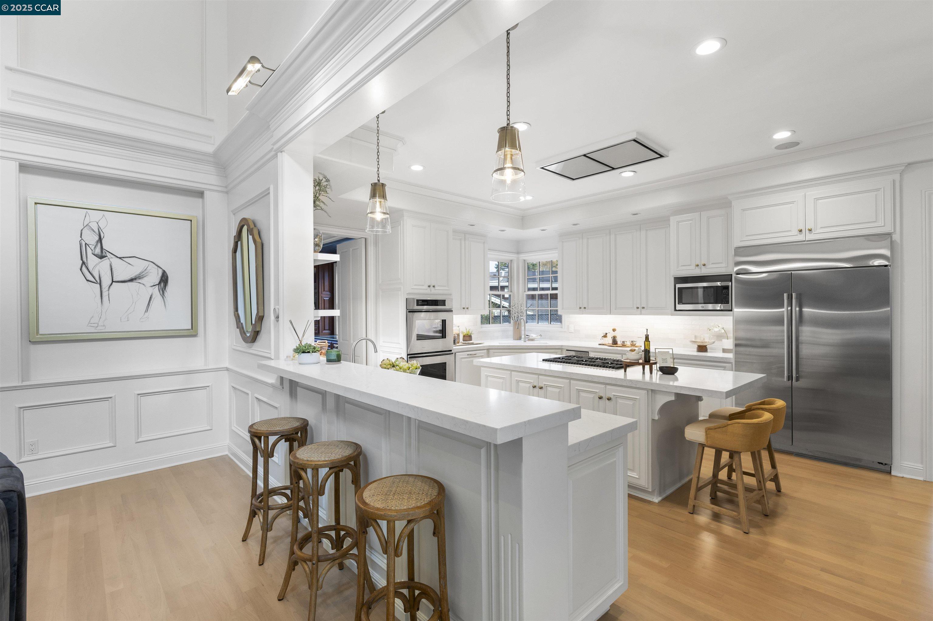 Detail Gallery Image 17 of 59 For 1826 Alameda Diablo, Diablo,  CA 94528 - 5 Beds | 4/1 Baths