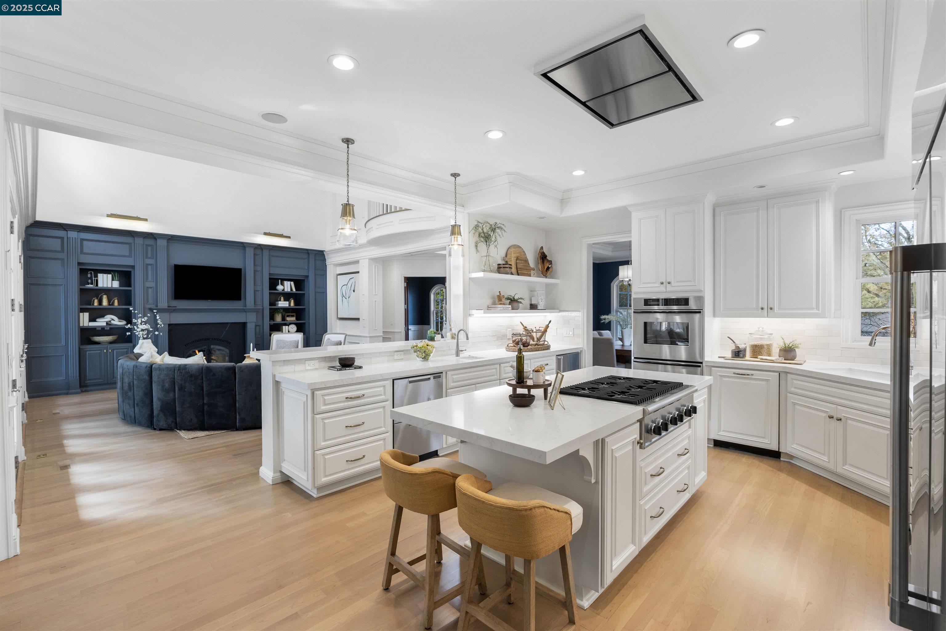 Detail Gallery Image 18 of 59 For 1826 Alameda Diablo, Diablo,  CA 94528 - 5 Beds | 4/1 Baths