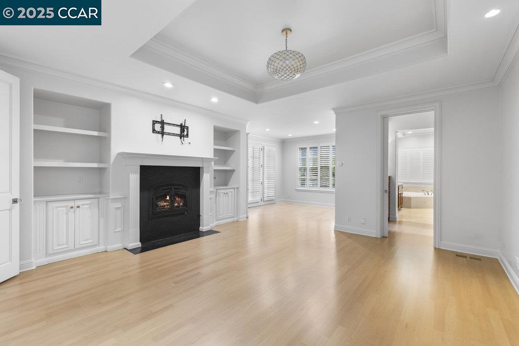 Detail Gallery Image 24 of 59 For 1826 Alameda Diablo, Diablo,  CA 94528 - 5 Beds | 4/1 Baths