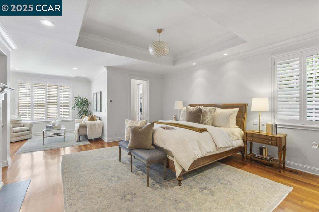 Detail Gallery Image 25 of 59 For 1826 Alameda Diablo, Diablo,  CA 94528 - 5 Beds | 4/1 Baths