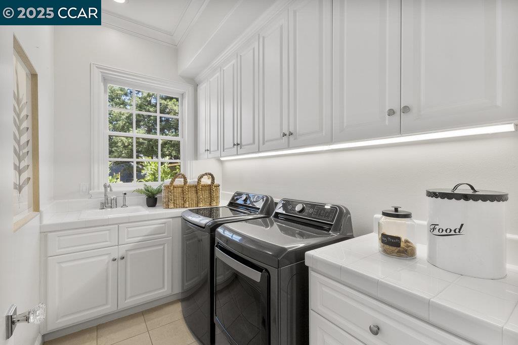 Detail Gallery Image 43 of 55 For 1826 Alameda Diablo, Diablo,  CA 94528 - 5 Beds | 4/1 Baths