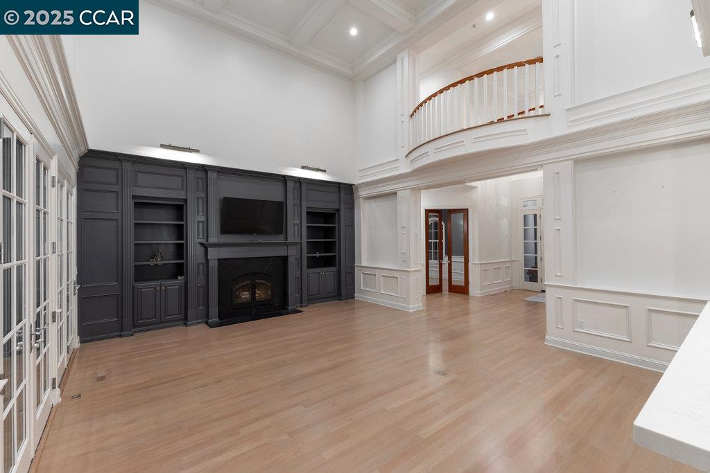 Detail Gallery Image 9 of 55 For 1826 Alameda Diablo, Diablo,  CA 94528 - 5 Beds | 4/1 Baths