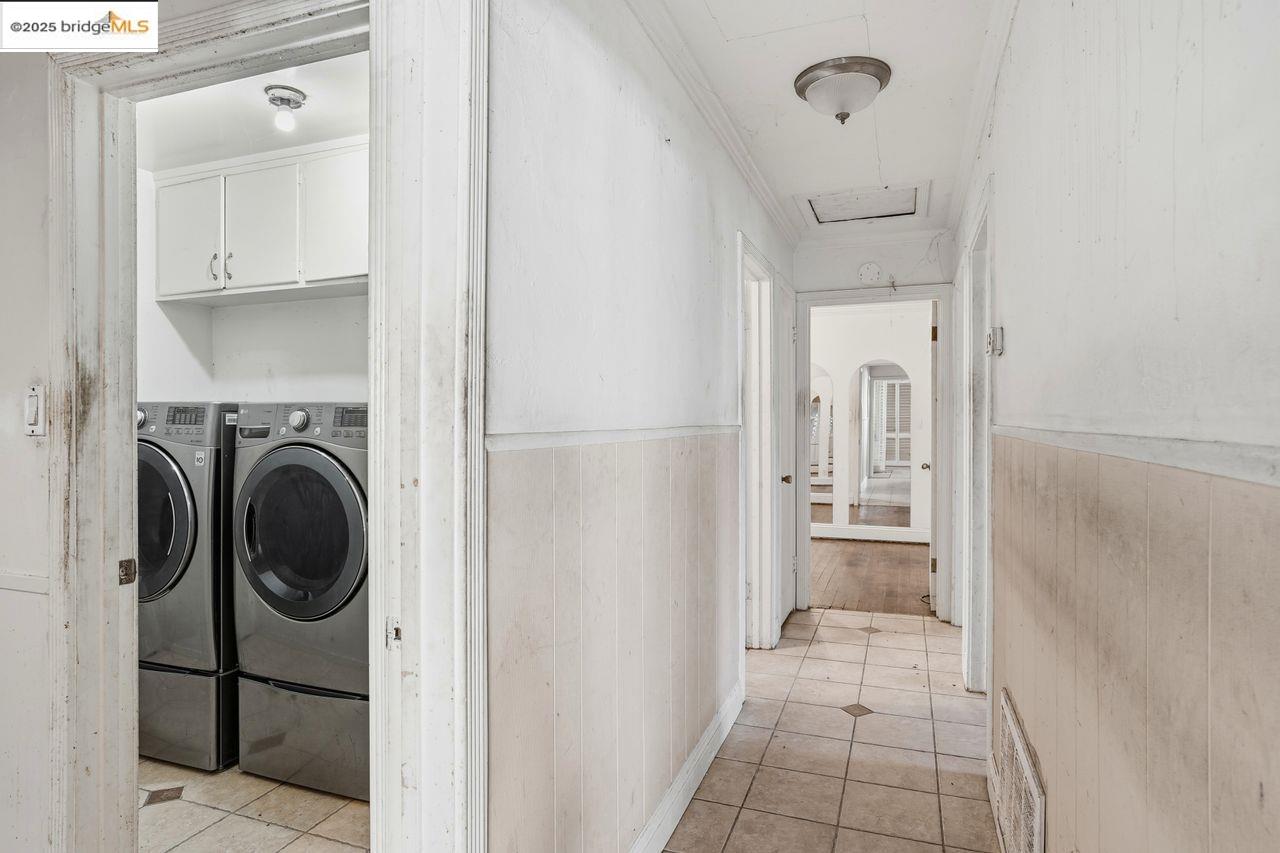 Detail Gallery Image 11 of 34 For 4116 Kentwood Ct, Oakland,  CA 94605 - 3 Beds | 1 Baths