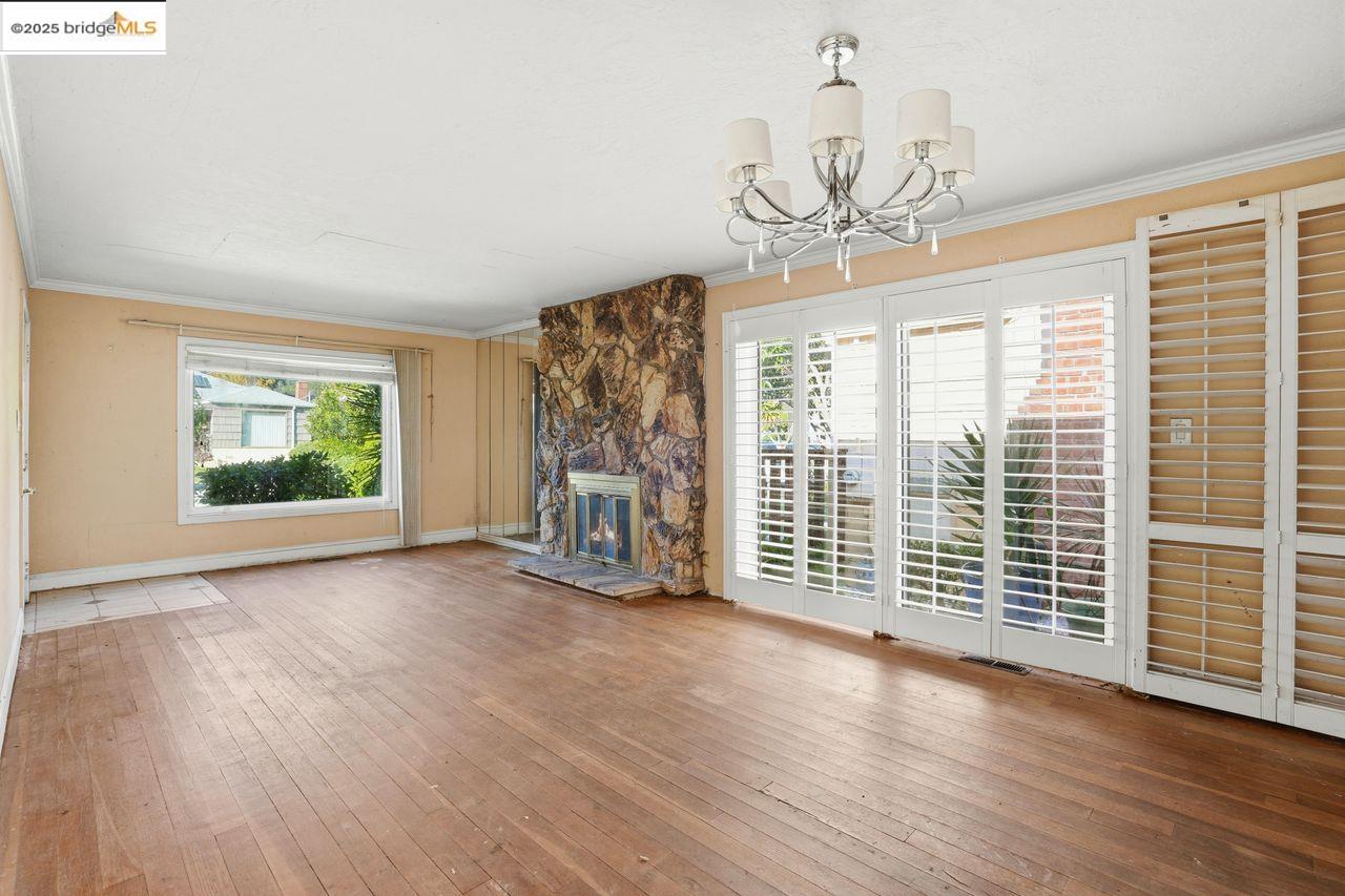 Detail Gallery Image 6 of 34 For 4116 Kentwood Ct, Oakland,  CA 94605 - 3 Beds | 1 Baths