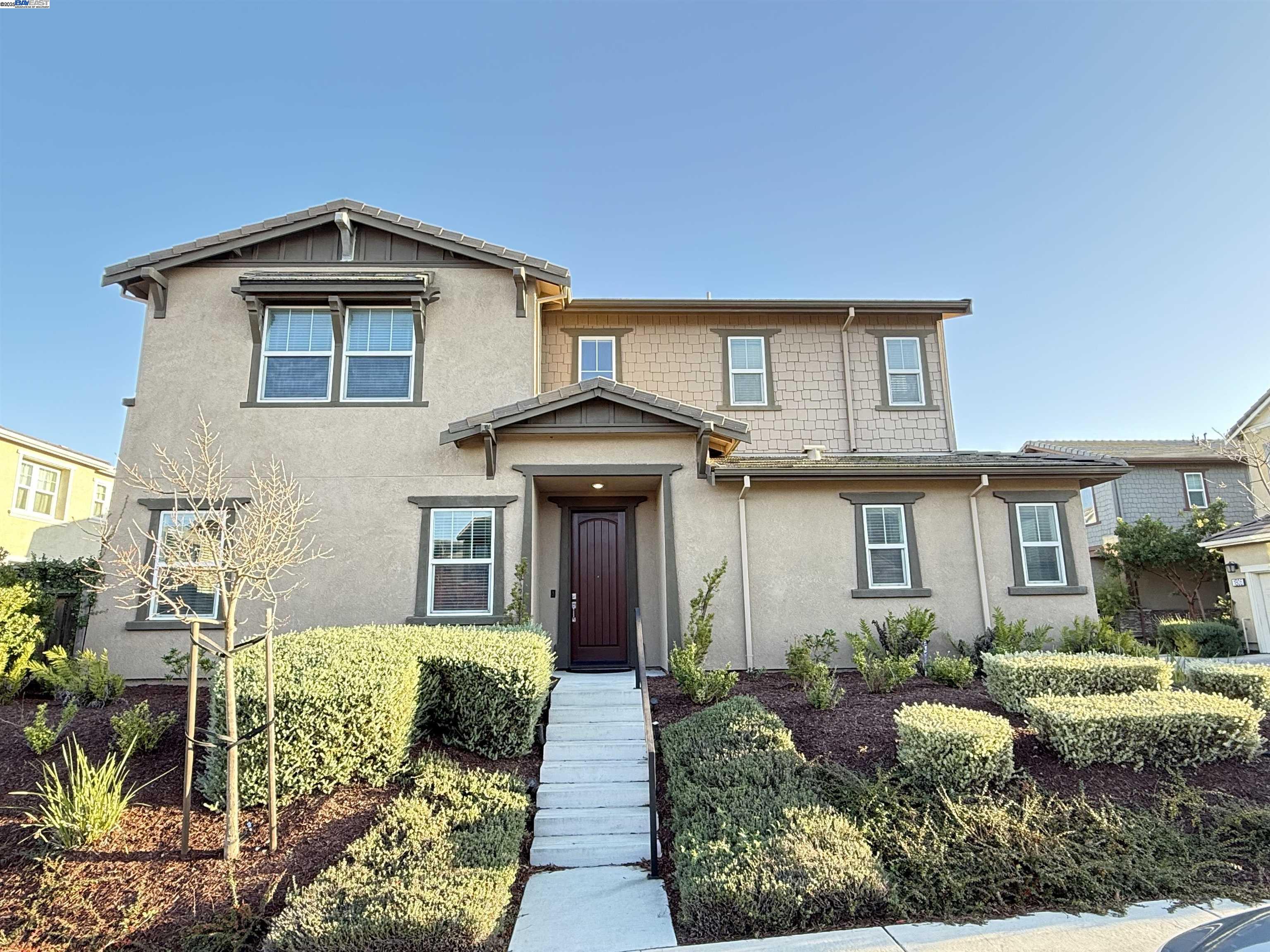 Detail Gallery Image 2 of 21 For 1802 Paloma Ct, San Ramon,  CA 94583 - 4 Beds | 3 Baths