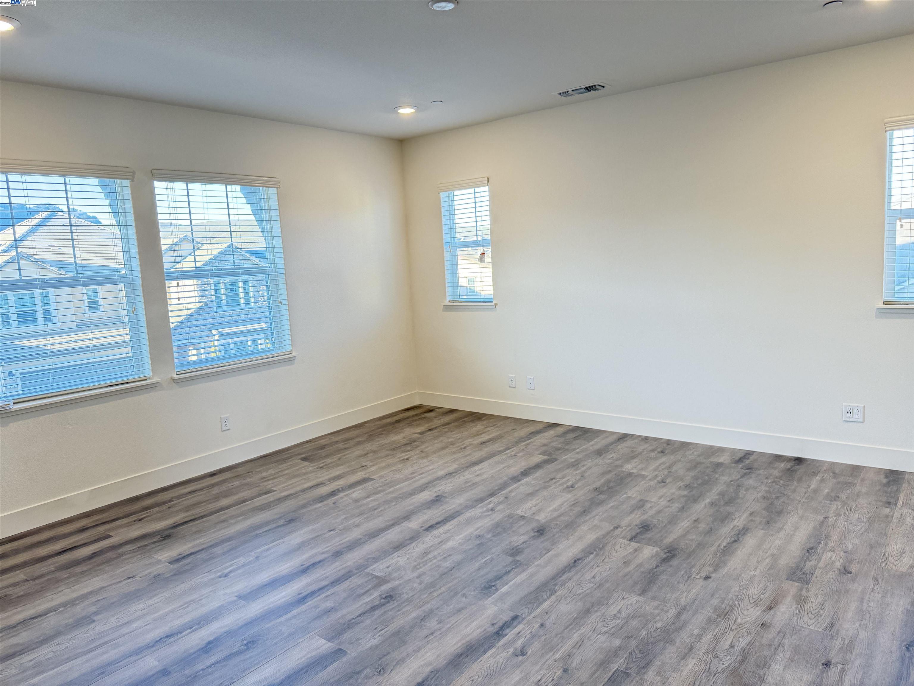 Detail Gallery Image 18 of 21 For 1802 Paloma Ct, San Ramon,  CA 94583 - 4 Beds | 3 Baths