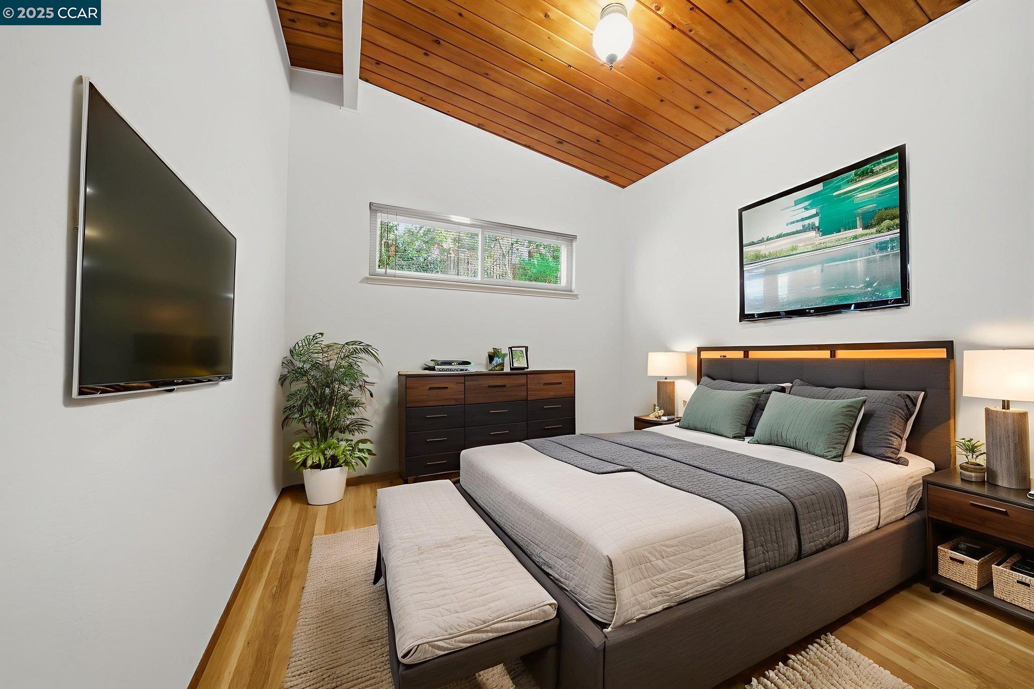 Detail Gallery Image 24 of 46 For 5584 Circle Dr, El Sobrante,  CA 94803 - 3 Beds | 2 Baths