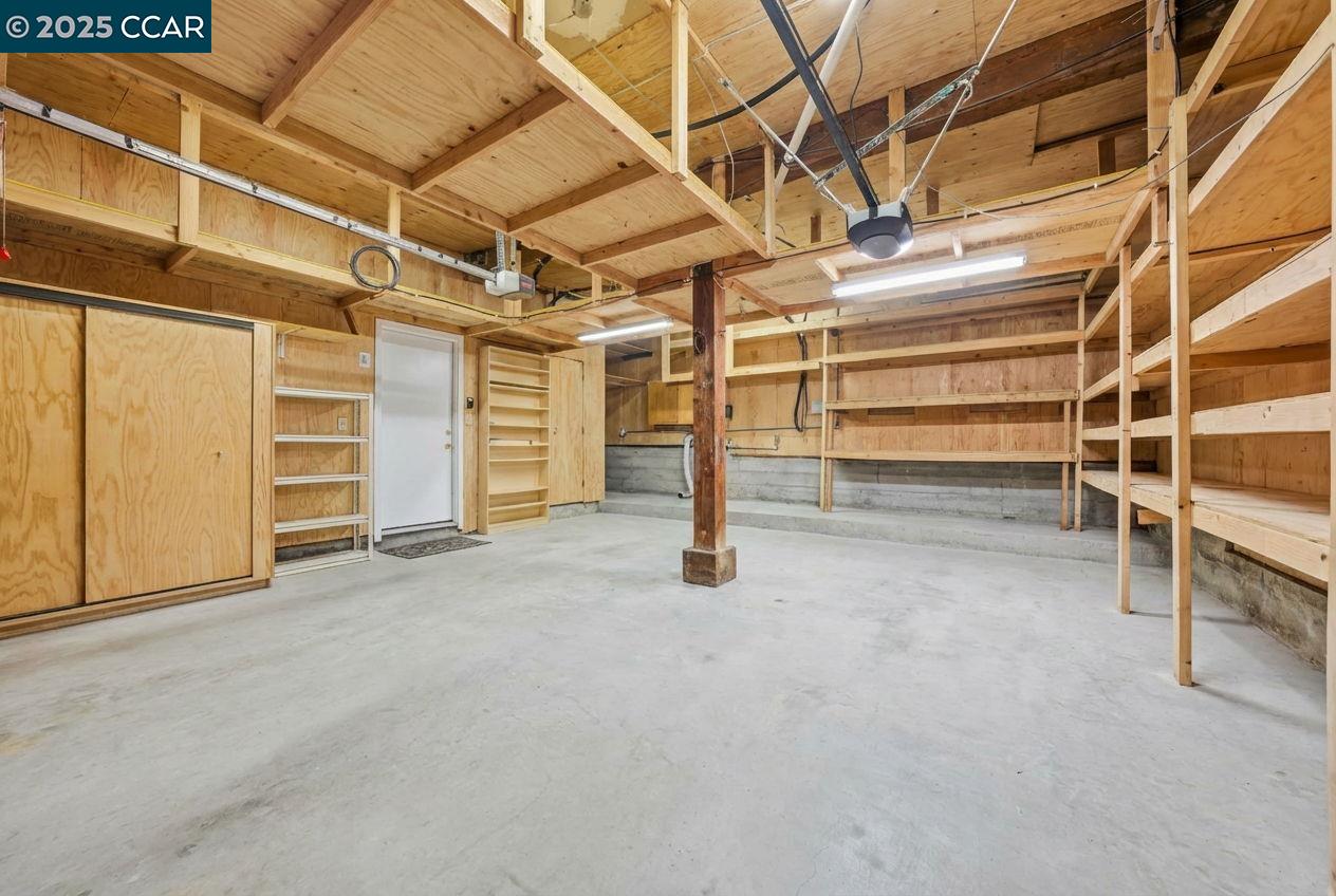 Detail Gallery Image 36 of 46 For 5584 Circle Dr, El Sobrante,  CA 94803 - 3 Beds | 2 Baths