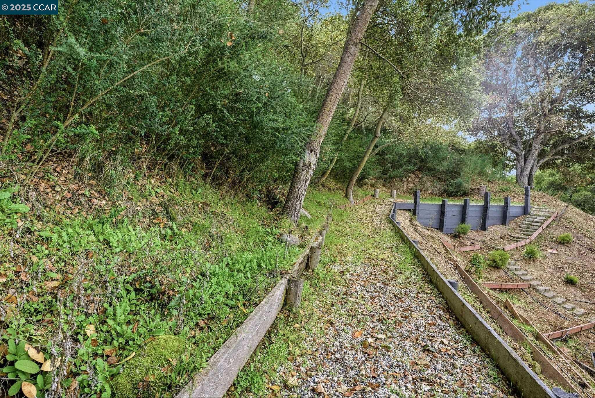 Detail Gallery Image 44 of 46 For 5584 Circle Dr, El Sobrante,  CA 94803 - 3 Beds | 2 Baths