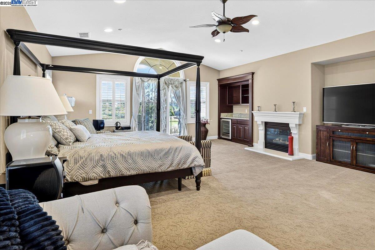 Detail Gallery Image 26 of 59 For 5803 Turnberry Dr., Dublin,  CA 94568 - 5 Beds | 5/1 Baths