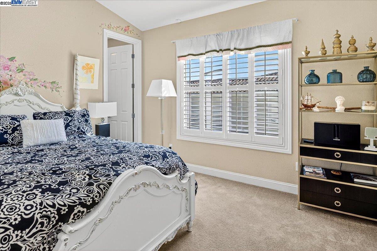 Detail Gallery Image 31 of 59 For 5803 Turnberry Dr., Dublin,  CA 94568 - 5 Beds | 5/1 Baths