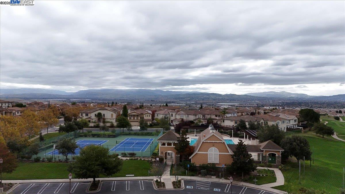 Detail Gallery Image 48 of 59 For 5803 Turnberry Dr., Dublin,  CA 94568 - 5 Beds | 5/1 Baths