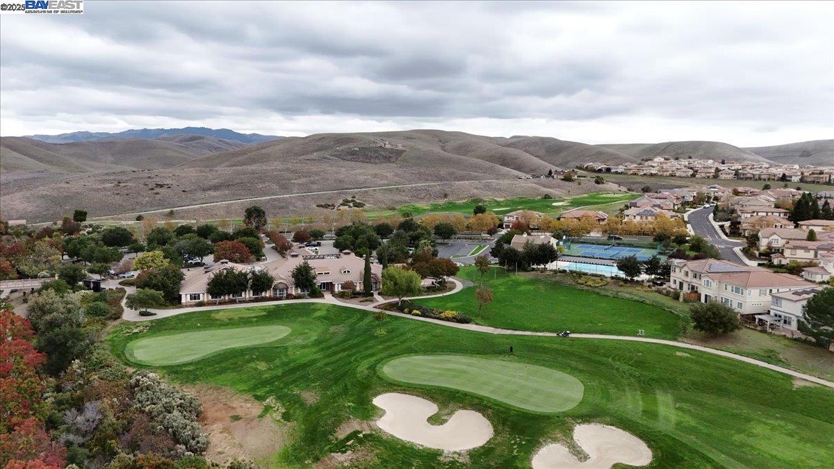 Detail Gallery Image 53 of 59 For 5803 Turnberry Dr., Dublin,  CA 94568 - 5 Beds | 5/1 Baths