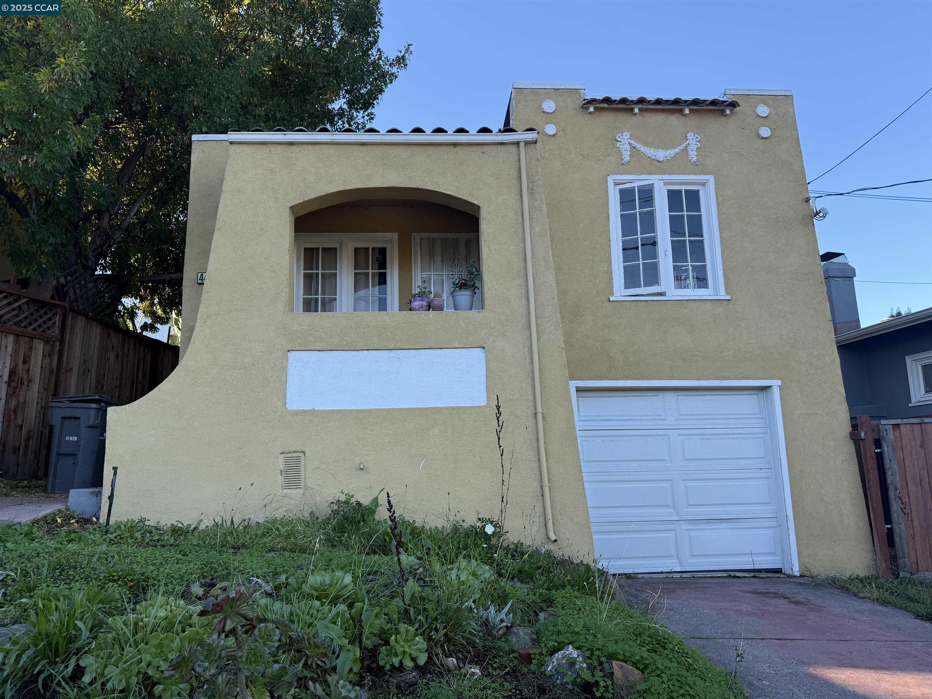 Front Image Thumbnail for CC41119011