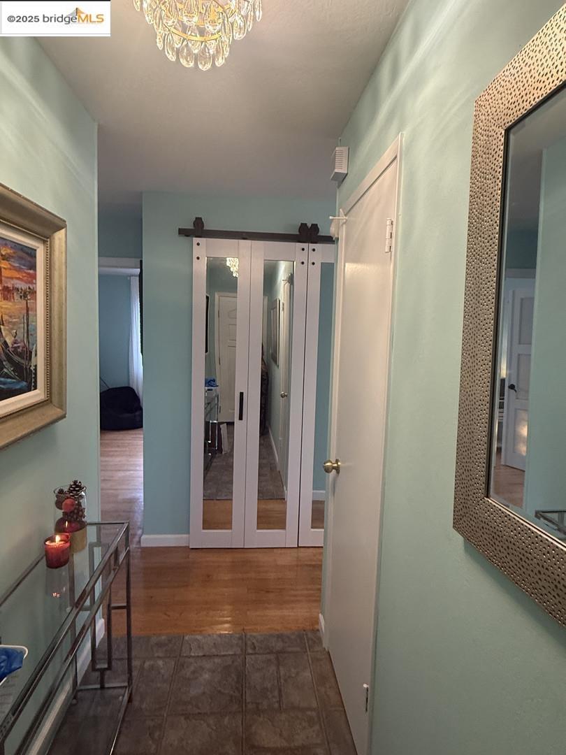 Detail Gallery Image 4 of 43 For 2269 Cypress Ave, San Pablo,  CA 94806 - 3 Beds | 3 Baths