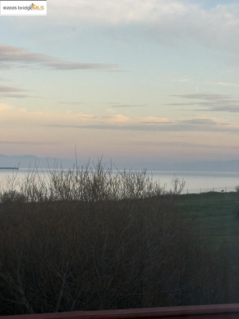 Detail Gallery Image 38 of 43 For 2269 Cypress Ave, San Pablo,  CA 94806 - 3 Beds | 3 Baths