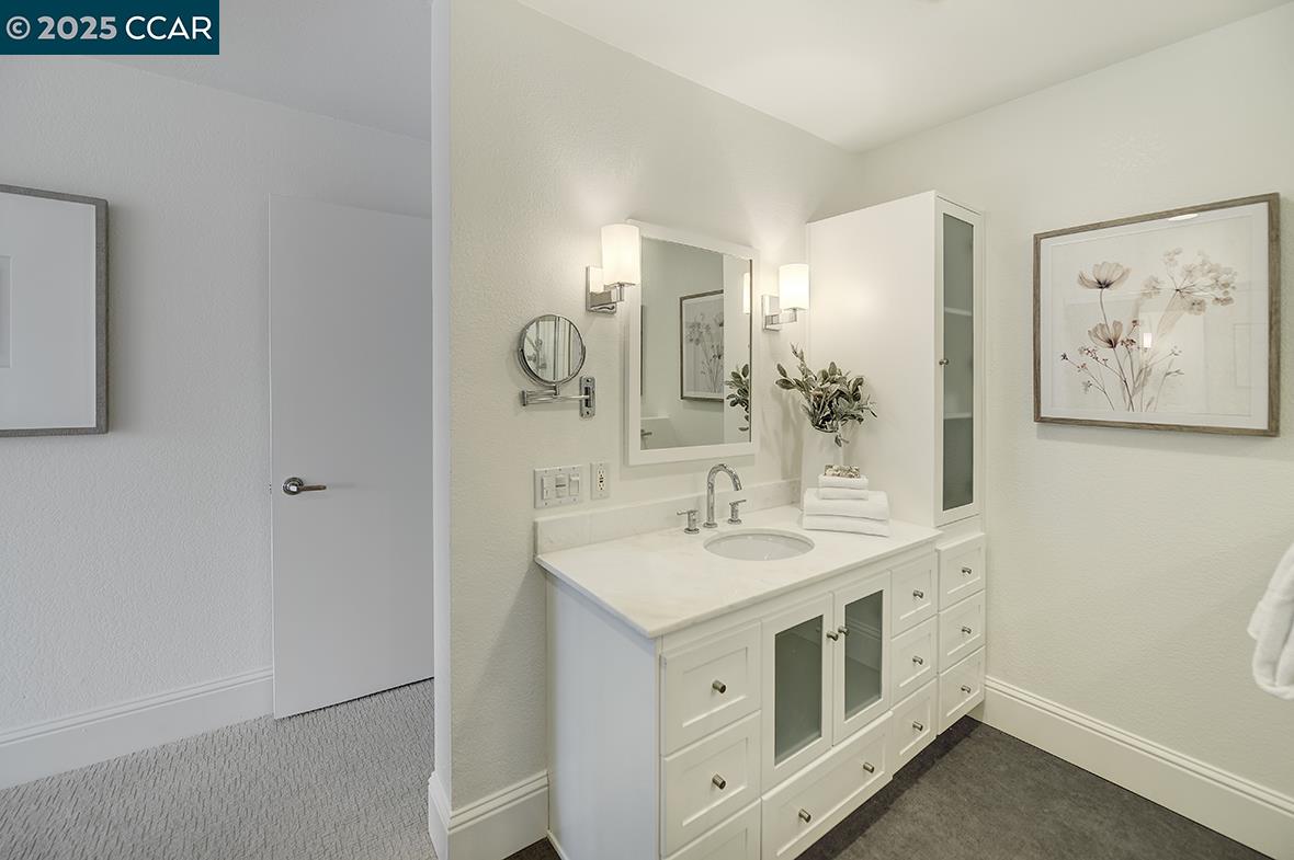 Detail Gallery Image 31 of 56 For 3535 Terra Granada Dr 4c,  Walnut Creek,  CA 94595 - 2 Beds | 2 Baths