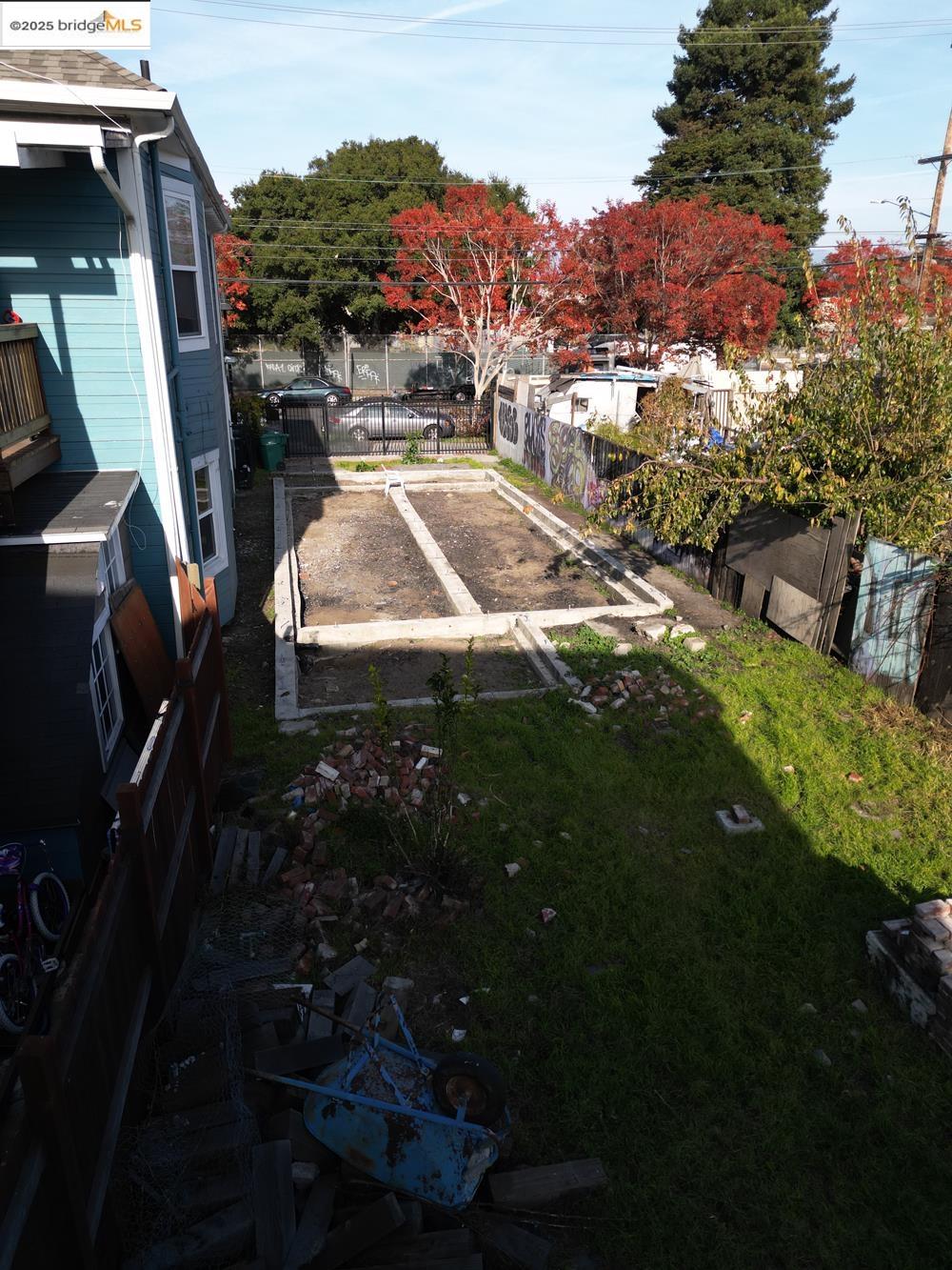 Detail Gallery Image 11 of 56 For 1633 8th St, Oakland,  CA 94607 - – Beds | – Baths