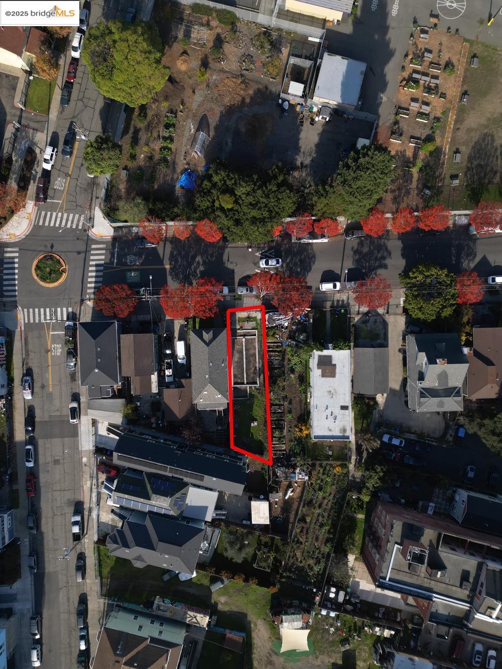 Detail Gallery Image 14 of 56 For 1633 8th St, Oakland,  CA 94607 - – Beds | – Baths