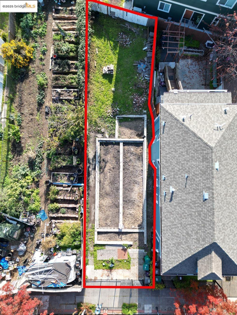 Detail Gallery Image 15 of 56 For 1633 8th St, Oakland,  CA 94607 - – Beds | – Baths