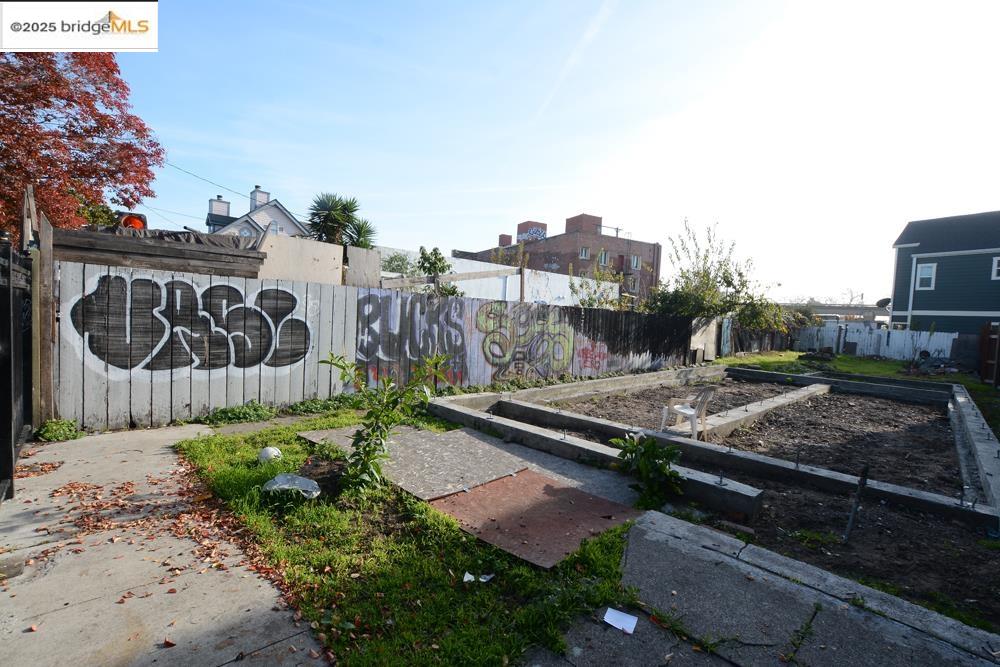 Detail Gallery Image 28 of 56 For 1633 8th St, Oakland,  CA 94607 - – Beds | – Baths