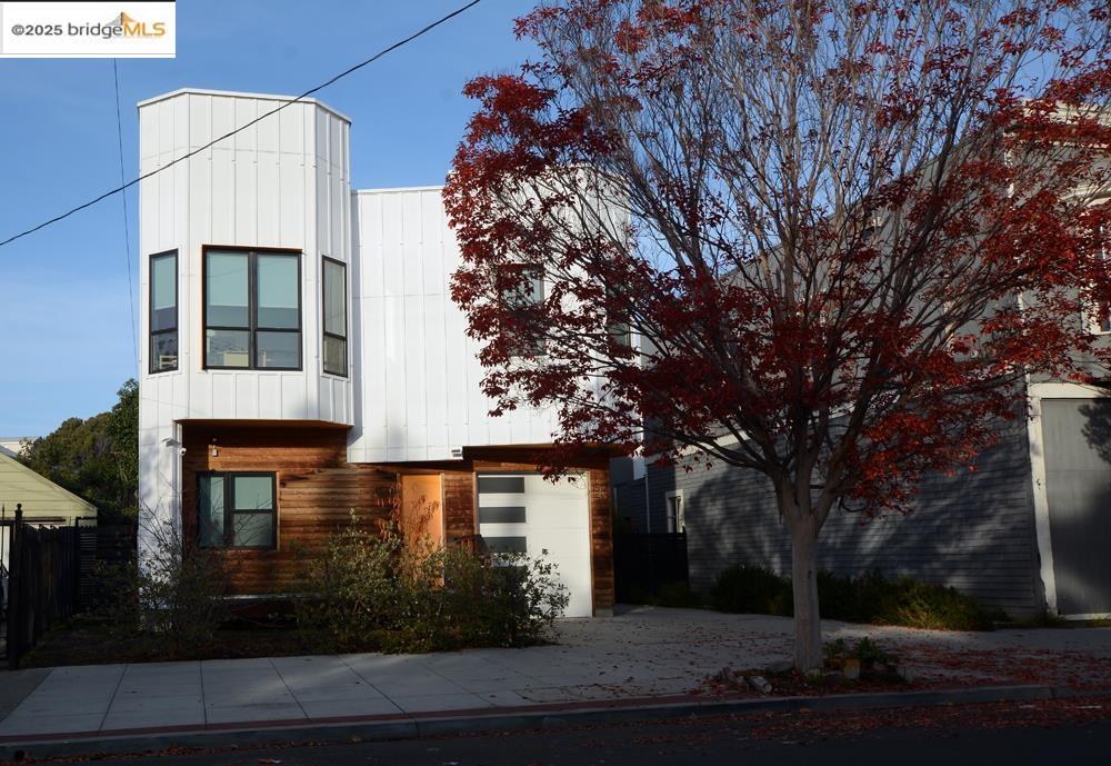 Detail Gallery Image 46 of 56 For 1633 8th St, Oakland,  CA 94607 - – Beds | – Baths