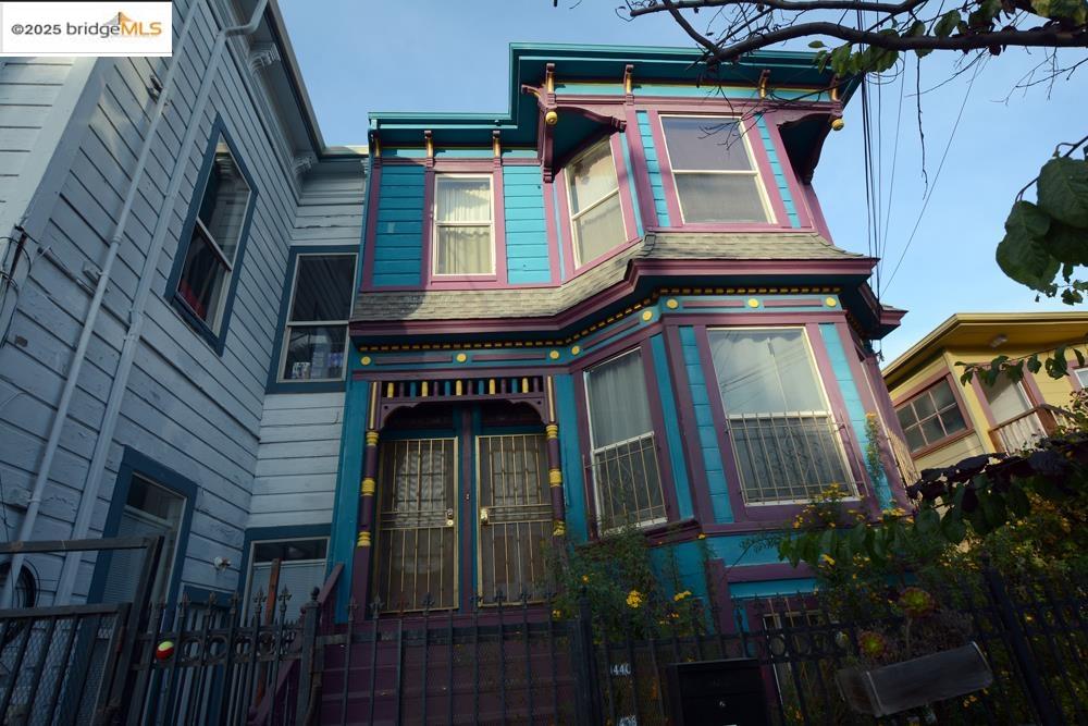 Detail Gallery Image 48 of 56 For 1633 8th St, Oakland,  CA 94607 - – Beds | – Baths