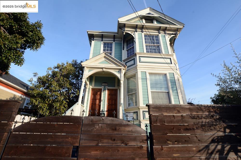 Detail Gallery Image 49 of 56 For 1633 8th St, Oakland,  CA 94607 - – Beds | – Baths