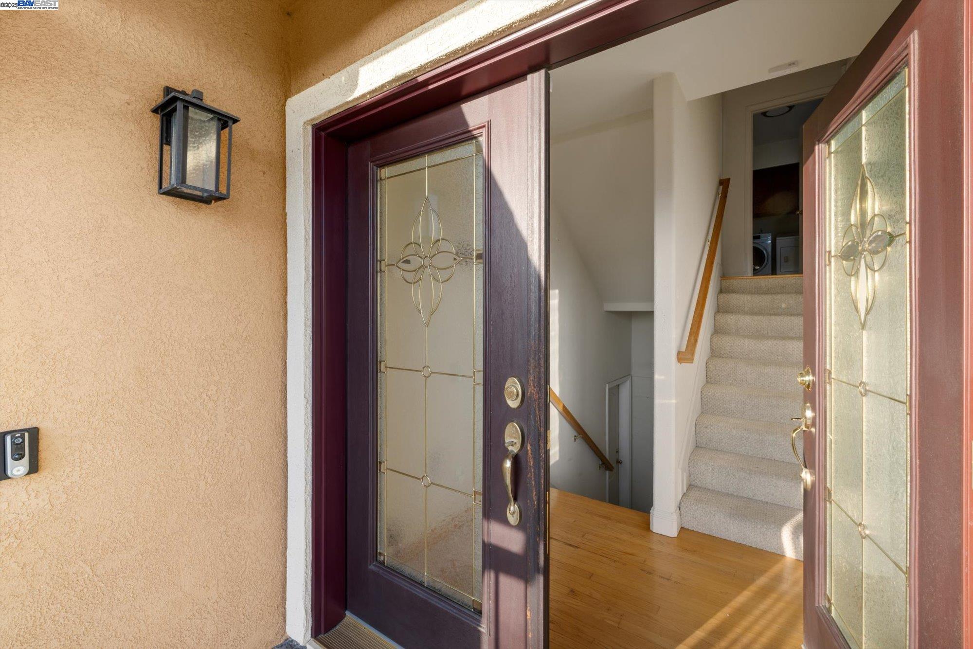 Detail Gallery Image 2 of 55 For 1564 Santa Clara St, Richmond,  CA 94804 - 3 Beds | 2/1 Baths