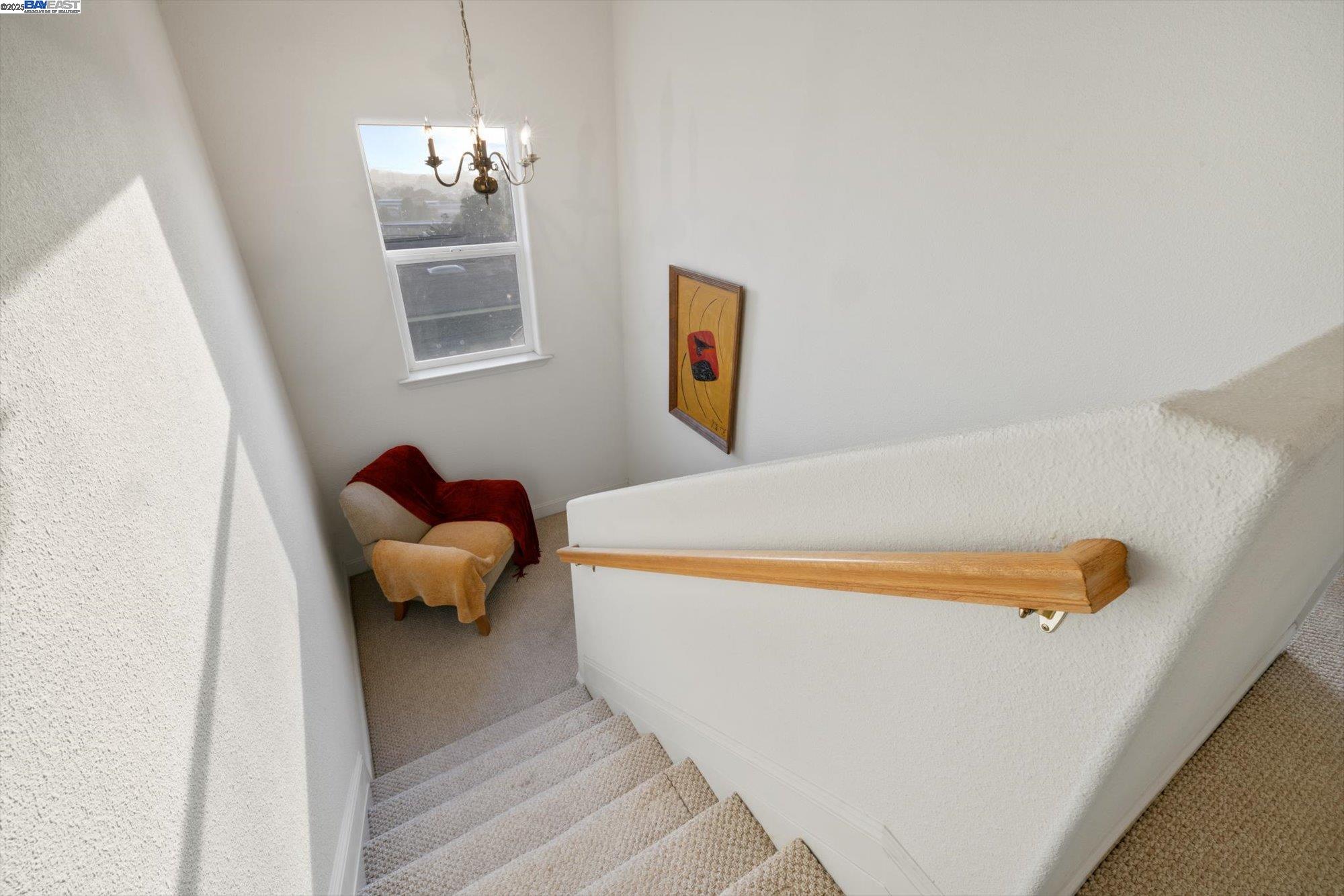 Detail Gallery Image 16 of 55 For 1564 Santa Clara St, Richmond,  CA 94804 - 3 Beds | 2/1 Baths