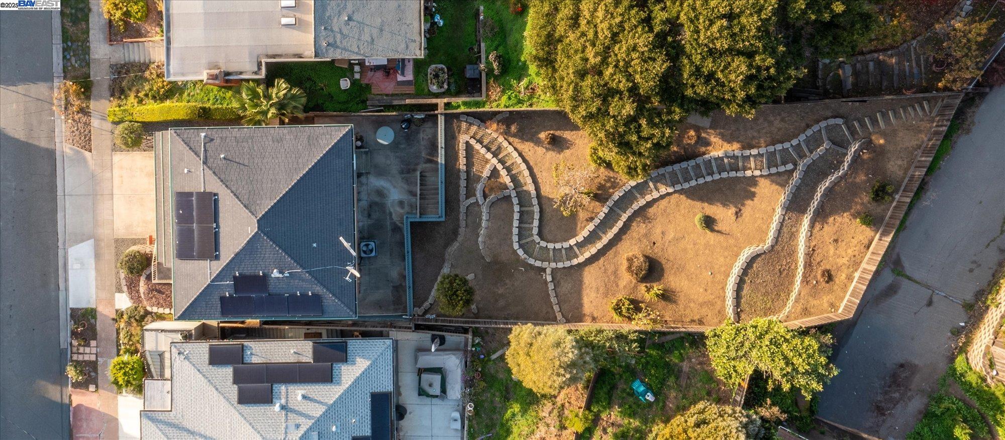 Detail Gallery Image 53 of 55 For 1564 Santa Clara St, Richmond,  CA 94804 - 3 Beds | 2/1 Baths