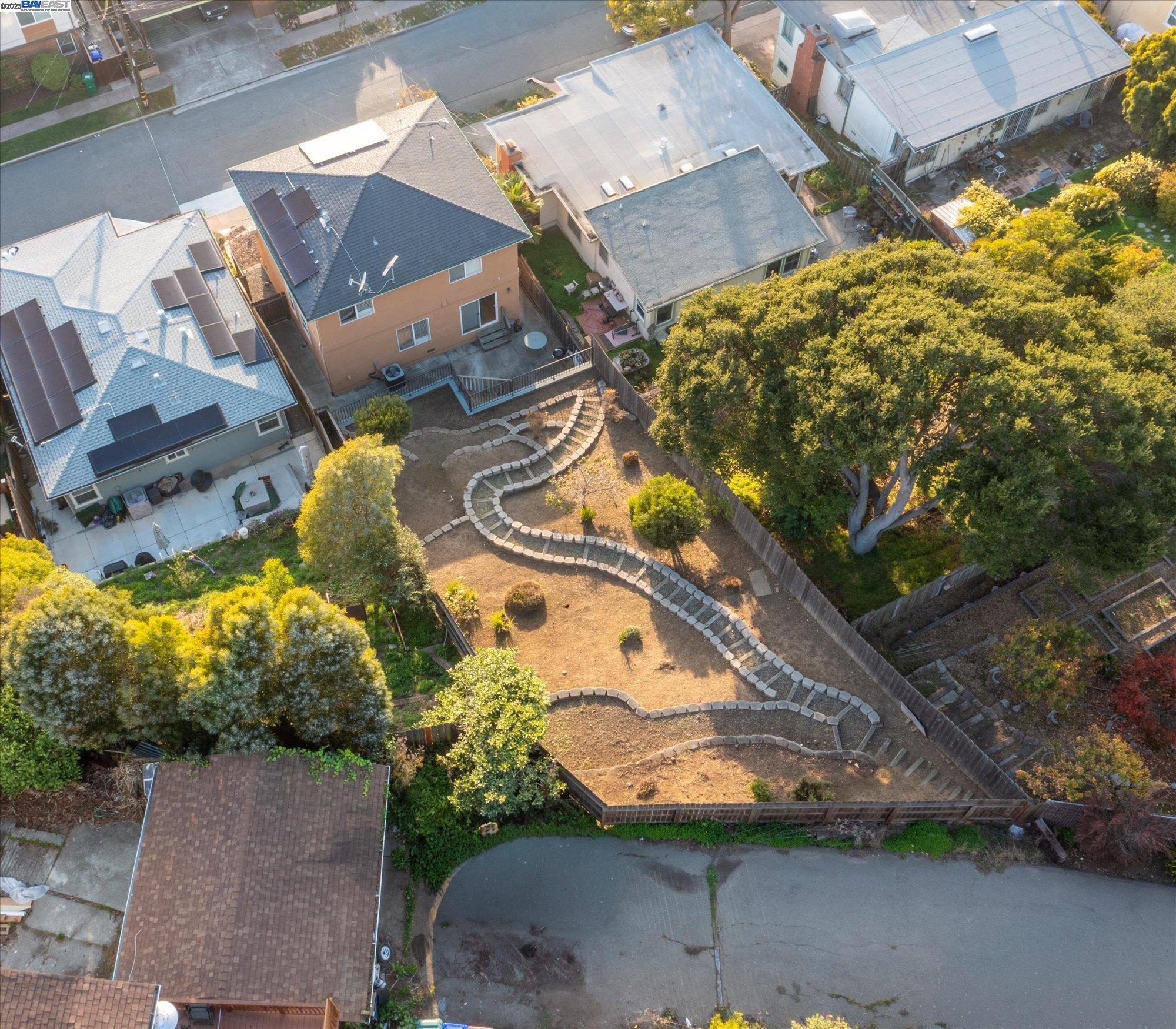 Detail Gallery Image 54 of 55 For 1564 Santa Clara St, Richmond,  CA 94804 - 3 Beds | 2/1 Baths