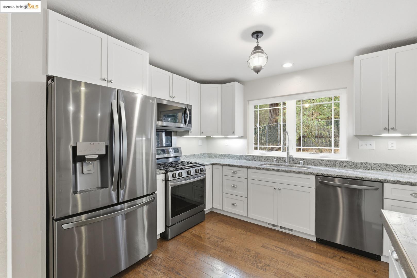 Detail Gallery Image 25 of 51 For 2136 Silver Dr, Arnold,  CA 95223 - 3 Beds | 2/1 Baths