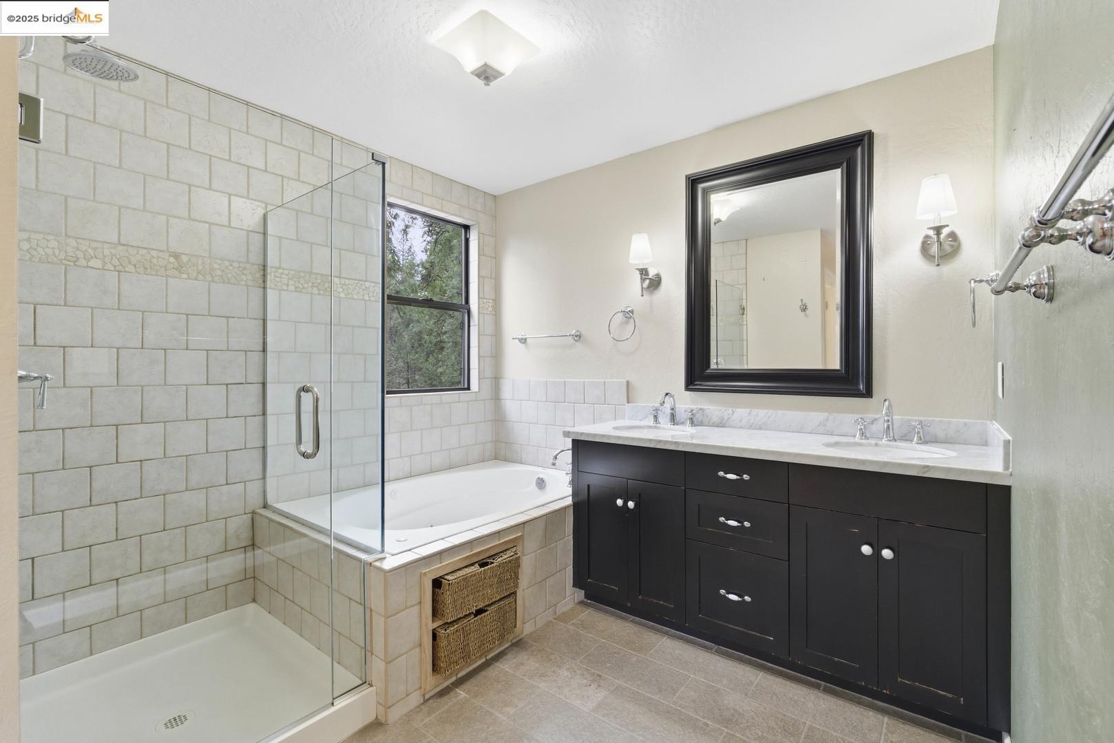 Detail Gallery Image 32 of 51 For 2136 Silver Dr, Arnold,  CA 95223 - 3 Beds | 2/1 Baths