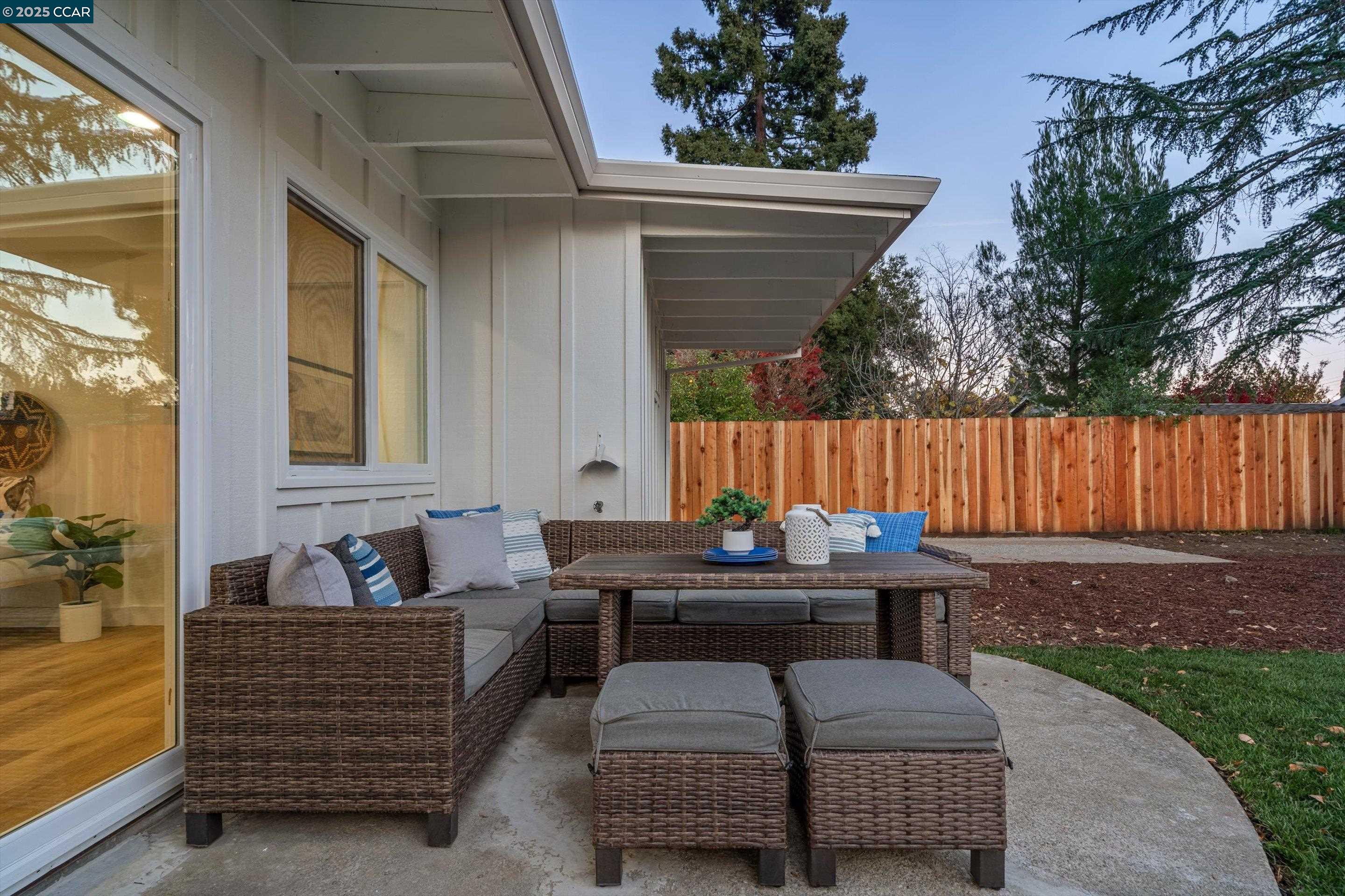 Detail Gallery Image 20 of 26 For 1799 Sierra Ave, Napa,  CA 94558 - 3 Beds | 2 Baths