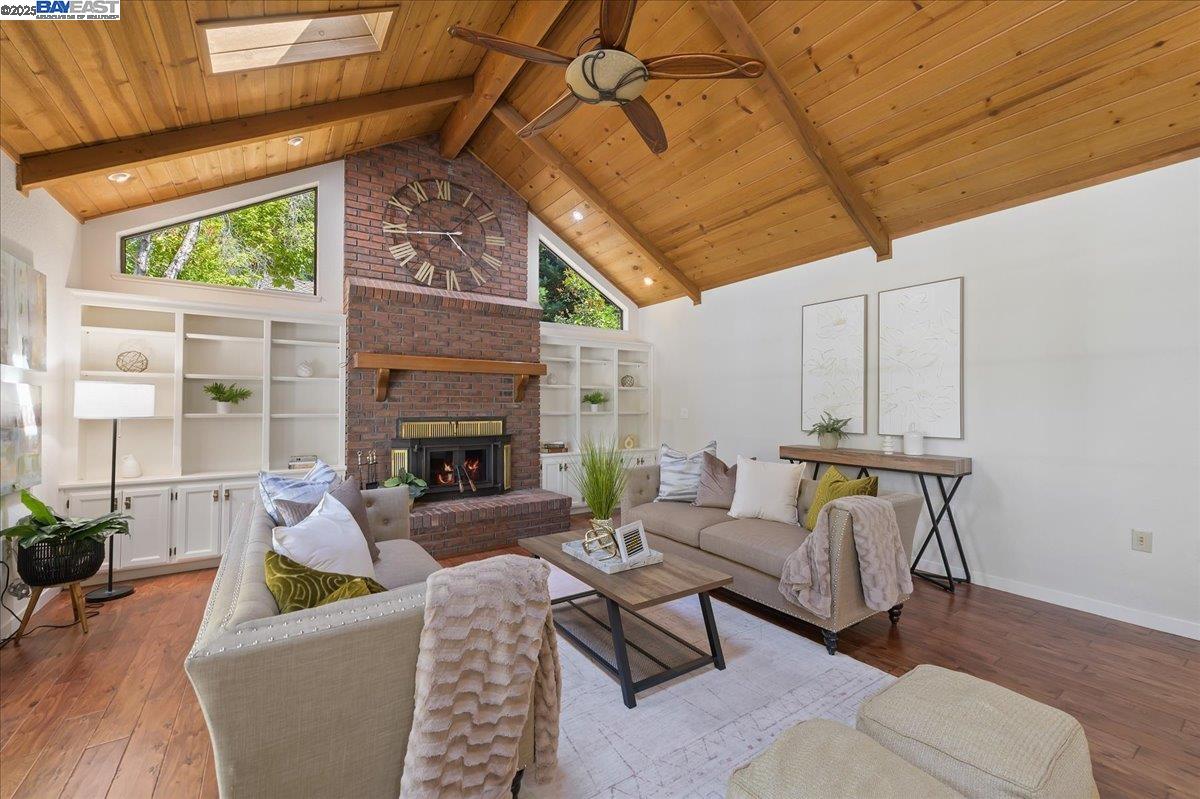 Detail Gallery Image 22 of 52 For 578 Regulus Rd, Livermore,  CA 94550 - 4 Beds | 3 Baths