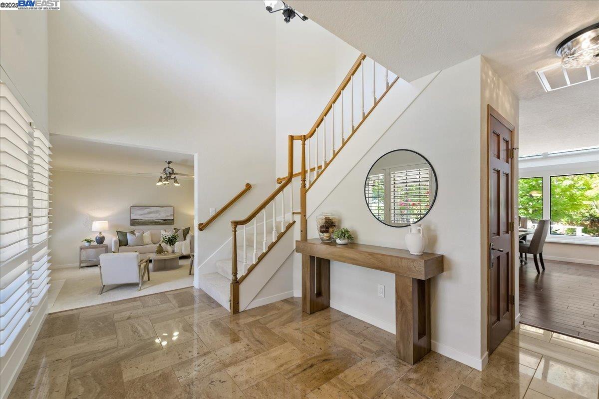 Detail Gallery Image 8 of 52 For 578 Regulus Rd, Livermore,  CA 94550 - 4 Beds | 3 Baths