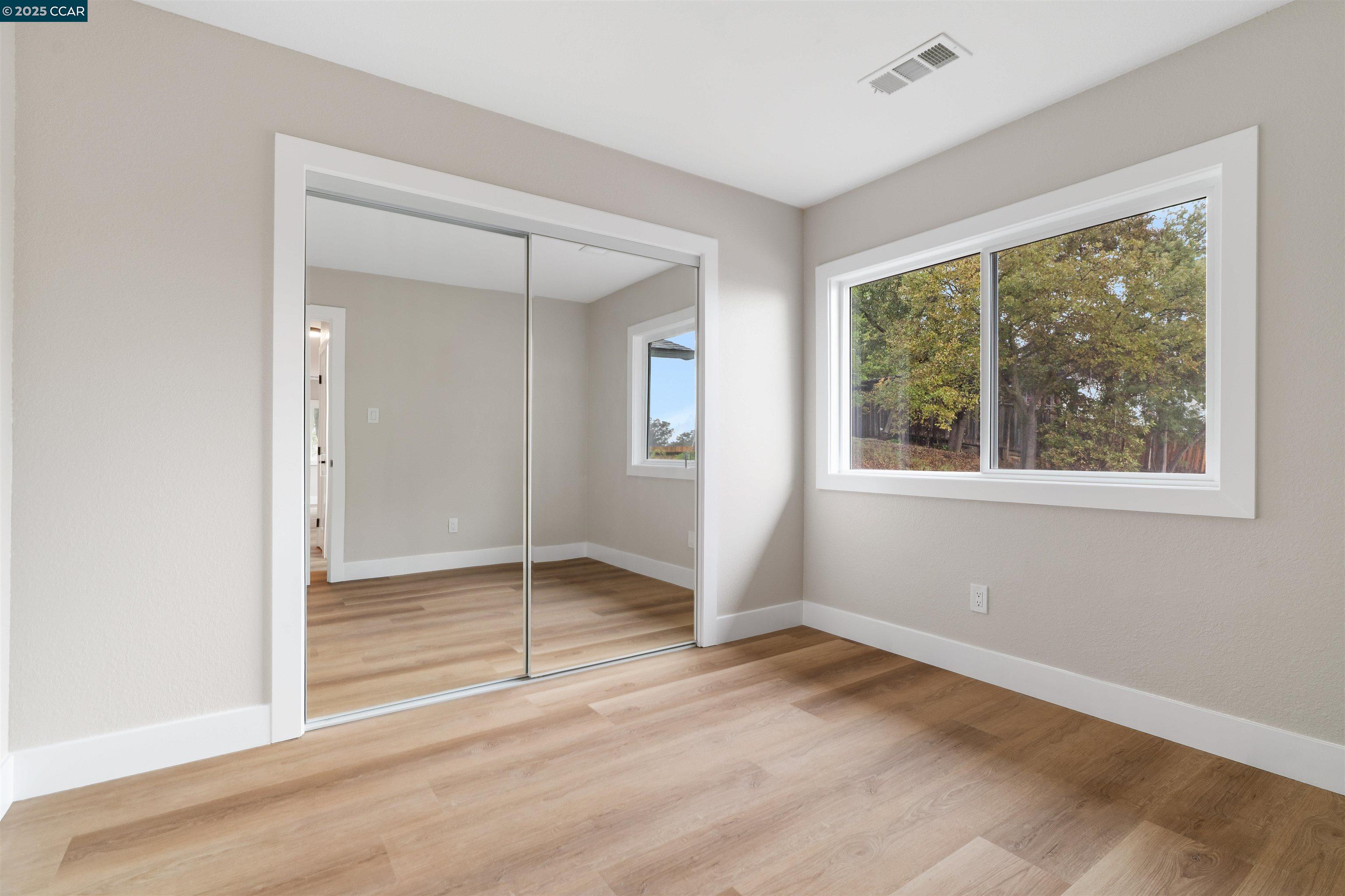 Detail Gallery Image 14 of 18 For 3102 Pine St, Martinez,  CA 94553 - 3 Beds | 2 Baths