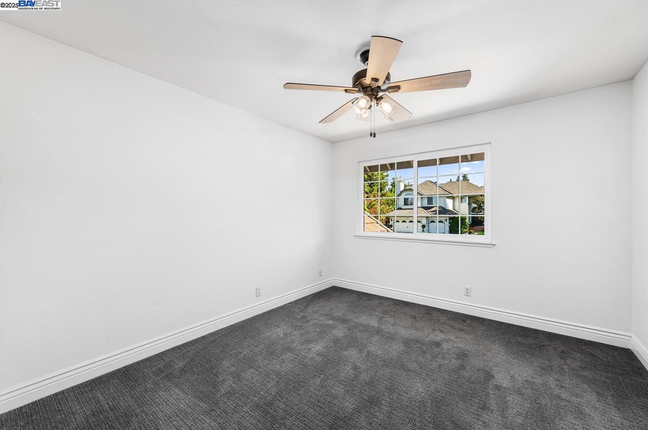 Detail Gallery Image 34 of 59 For 2947 Chardonnay Dr, Pleasanton,  CA 94566 - 4 Beds | 2/1 Baths