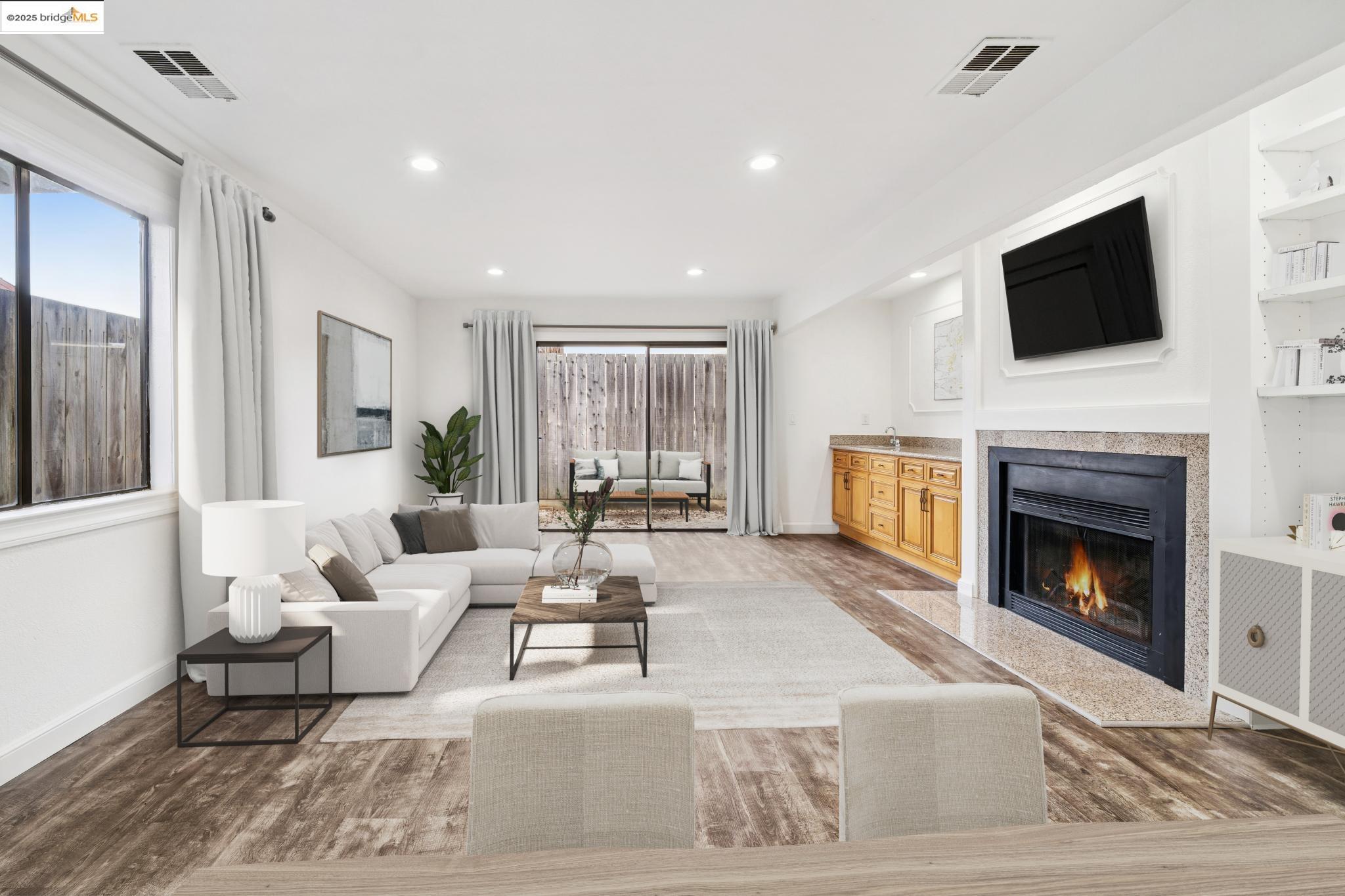 Photo #1: 41119028 Listing: Photo #1