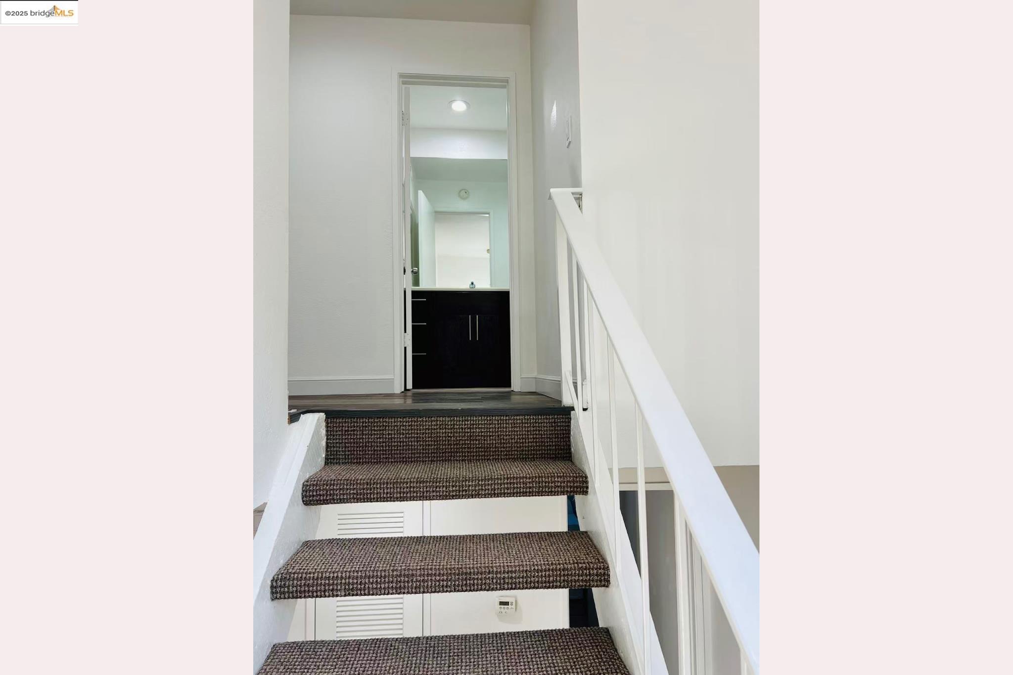 Detail Gallery Image 27 of 34 For 95 Mozden Ln, Pleasant Hill,  CA 94523 - 3 Beds | 2/1 Baths