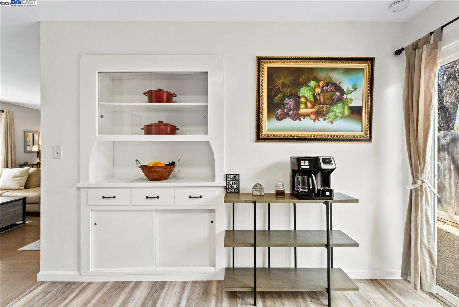 Detail Gallery Image 19 of 37 For 1002 Wyatt Ave, Napa,  CA 94559 - 3 Beds | 2 Baths