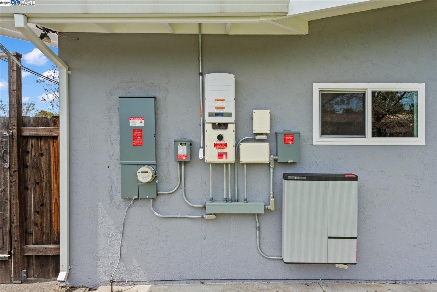 Detail Gallery Image 33 of 37 For 1002 Wyatt Ave, Napa,  CA 94559 - 3 Beds | 2 Baths